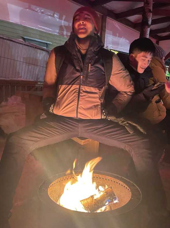 Syed in an incriminating pose